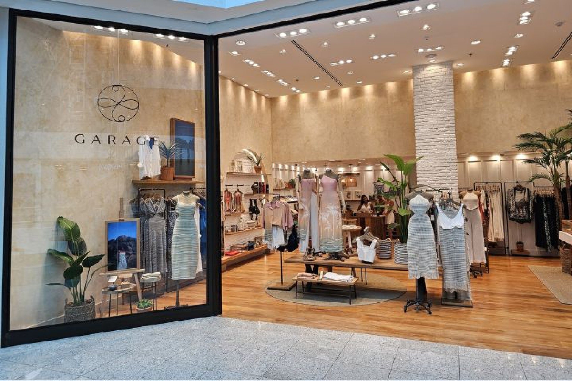 Loja Garage: moda feminina com conforto, estilo e qualidade